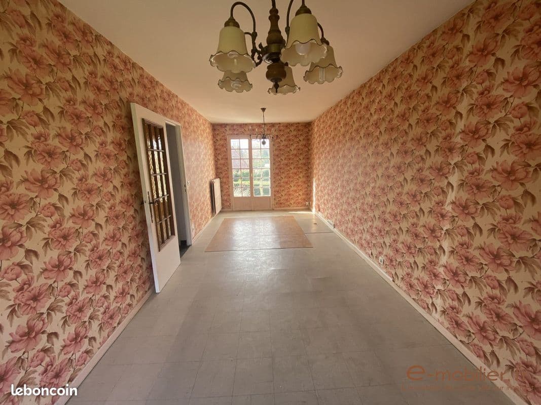MAISON A POTENTIEL
