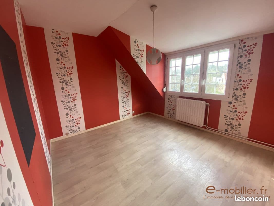 Photo 4 — MAISON A POTENTIEL
